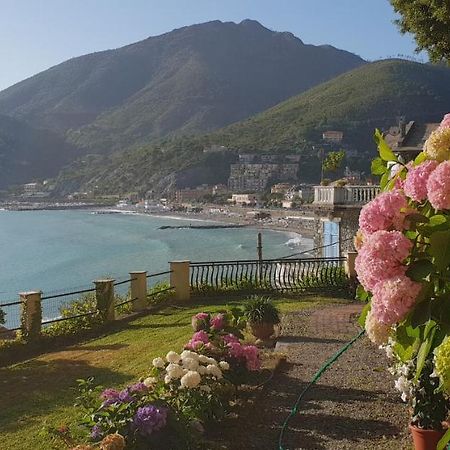 Villa Tramonto Levanto Eksteriør billede