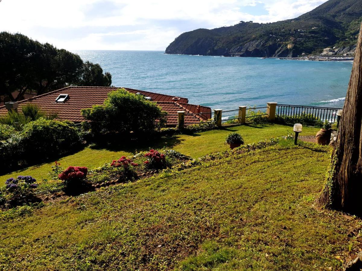 Villa Tramonto Levanto Eksteriør billede